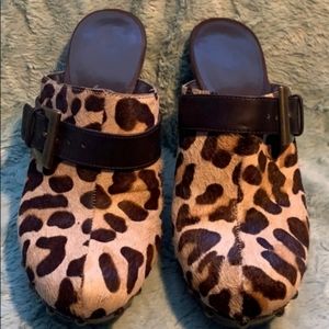 Leopard Print Clogs Size 7.5